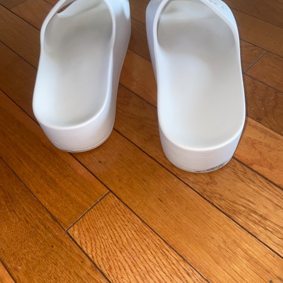 Women’s balenciaga